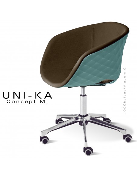 Fauteuil de bureau confort UNIKA, piétement aluminium brillant sur roulettes, coque plastique bleu, tissu couleur marron.