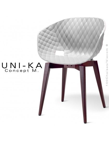 Fauteuil chic et tendance UNIKA, piétement bois de hêtre vernis brun, assise coque plastique couleur blanche, matelassé.