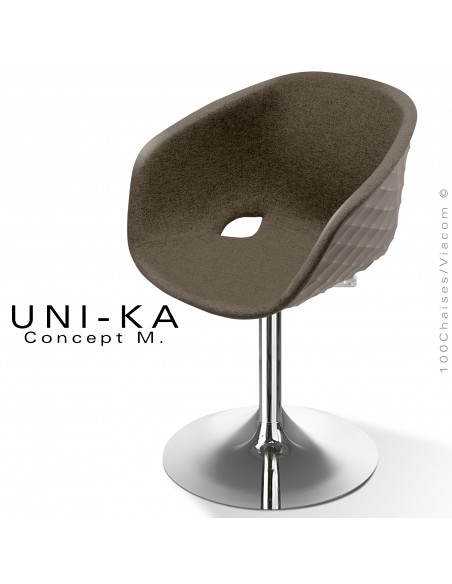 Fauteuil design chic et tendance UNIKA, piétement tulipe chromé brillant, assise plastique argile, habillage tissu marron.