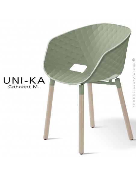 Fauteuil domestique chic et tendance UNIKA, piétement bois vernis gris, assise coque plastique couleur pistache.