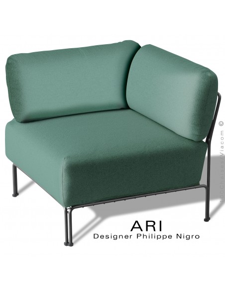 Salon d'extérieur ou module d'angle banquette ARI, structure acier peint noir, assise coussin, couleur vert.