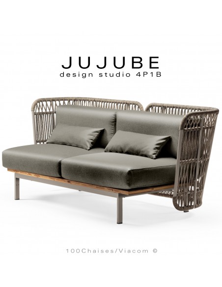Canapé d'extérieur JUJUBE, structure peint sable, assise et dossier coussins tissu gris, tressage cordage camel.