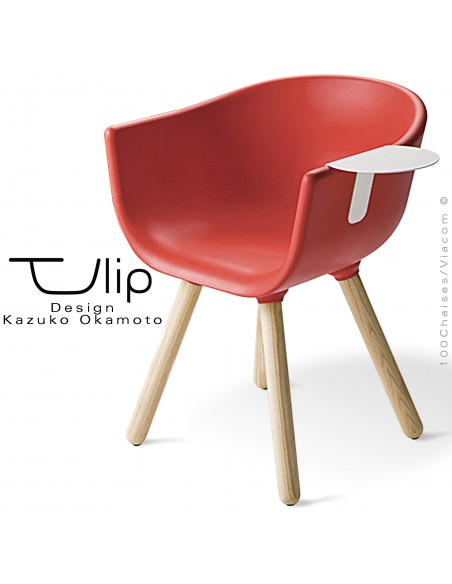 Fauteuil chic et tendance design TULIPE-SMALL coque plastique souple effet "Peached" rouge, piétement bois massif de Frêne.