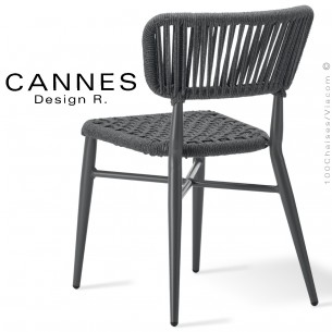 Chaise confort pour extérieur CANNES, structure aluminium peint anthracite, assise et dossier corde tressée marine.