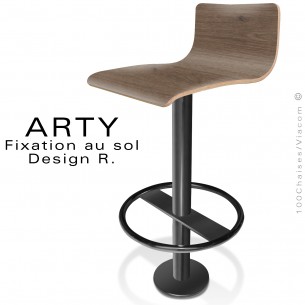Tabouret de bar ARTY, colonne centrale fixation au sol, repose pieds peint noir, assise stratifié Chêne des marais grainé.