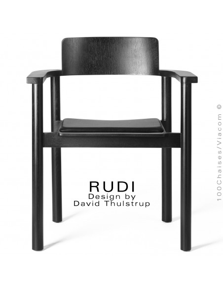 Fauteuil en bois massif de Chêne RUDI, finition teinté noir, assise mousse, habillage cuir Sydney couleur noir.