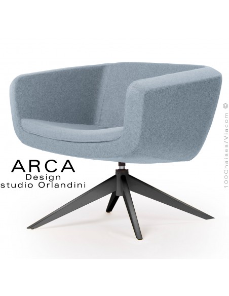 Fauteuil pour salon d'attente lounge ARCA, piétement 4 branches acier peint noir, assise habillage tissu bleu clair.