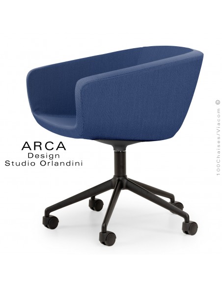 Fauteuil de bureau ARCA Mini, ou domestique, assise garnie, habillage tissu bleu, piétement aluminium avec roulettes.