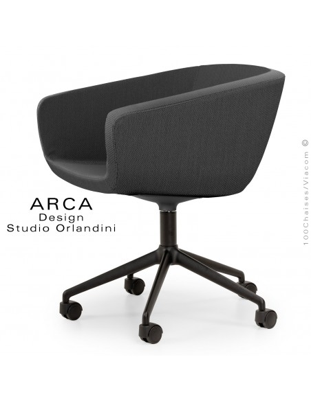 Fauteuil de bureau ARCA Mini, ou domestique, assise garnie, habillage tissu noir, piétement aluminium avec roulettes.