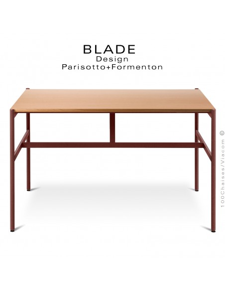Table carré minimaliste design BLADE, plateau 145x145 cm., Chêne, piétement tube d'acier peint bordeaux.
