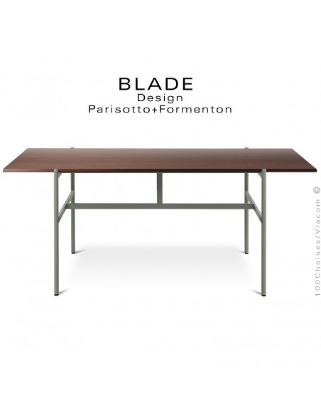 Table minimaliste design BLADE, plateau rectangulaire, chêne foncé, piétement tube d'acier peint ciment.