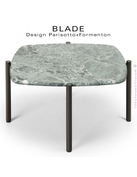 Table basse BLADE-CAFÉ, structure à 4 pieds peint noir, plateau carré aux courbes douces en marbre de Verde Alpi.