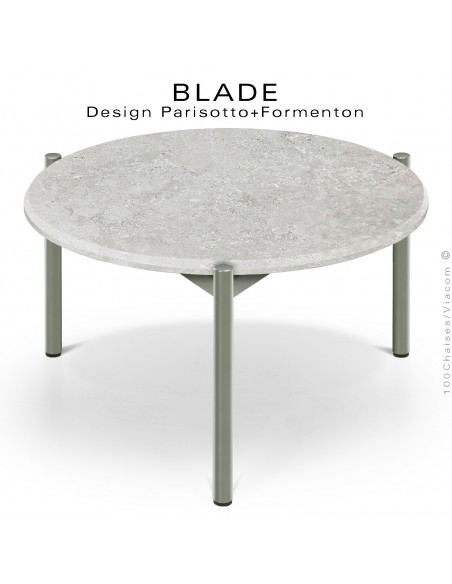 Table basse design BLADE-CAFÉ, structure 3 pieds en tube d'acier peint gris ciment, plateau pierre de Travertin gris.