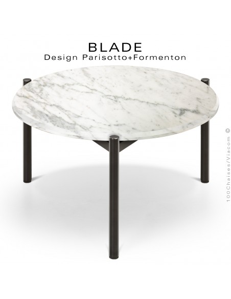 Table basse design BLADE-CAFÉ, structure 3 pieds en tube d'acier peint noir, plateau marbre blanc, Statuario de Carrara.