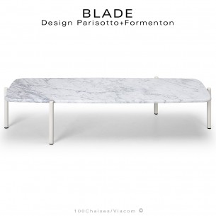 Table basse design BLADE-CAFÉ, structure 4 pieds en tube d'acier peint blanc, plateau marbre blanc, Statuario de Carrara.