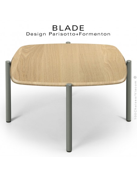 Table basse BLADE-CAFÉ, structure à 4 pieds en tube d'acier peint gris ciment, plateau chêne naturel vernis carré.