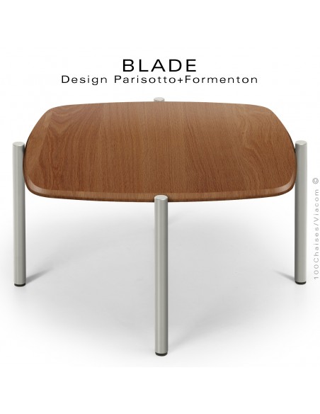 Table basse BLADE-CAFÉ, structure à 4 pieds en tube d'acier peint gris soie, plateau carré essence noyer vernis.