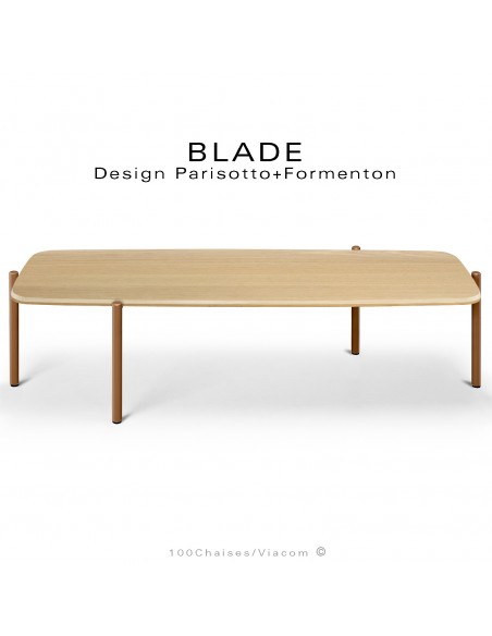 Table basse design BLADE-CAFÉ, structure à 4 pieds en tube d'acier peint ocre, plateau bois de chêne vernis.