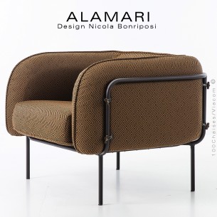 Fauteuil large lounge ALAMARI, usage extérieur, structure acier peint bronze, coussin habillage tissu orange déperlant.