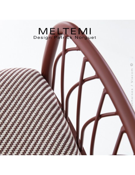 Détail accoudoir fauteuil Meltemi – Design élégant en aluminium peint rouge | Coussin imperméable | Mobilier résistant.