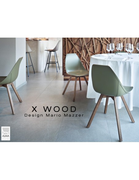 X-WOOD chaise design coque piétement bois Naturel - lot de 4 chaises.