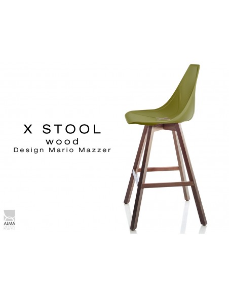 X-STOOL Wood 69 - piétement bois noyer assise coque vert militaire - lot de 2 tabourets