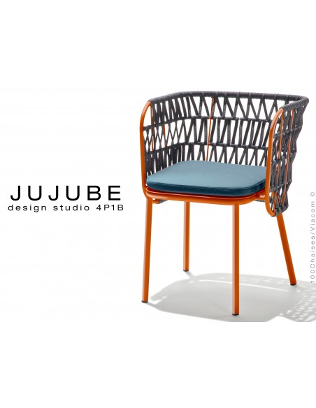 JUJUBE chaise design structure acier peint orange-rouille, avec coussin d'assise bleu pétrol, dossier tressé pour extérieur