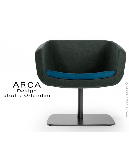 Fauteuil ARCA habillage tissu "Blazer" 100% laine de couleur noir, coussin d'assise couleur bleu Newcastle