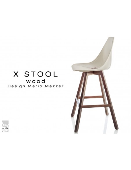 X-STOOL Wood 69 - piétement bois noyer assise coque sable clair - lot de 2 tabourets