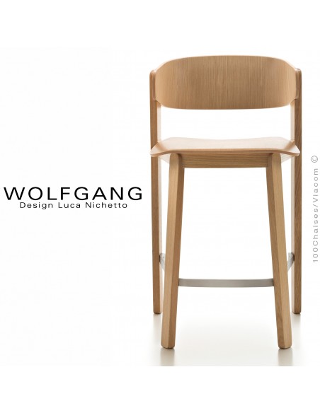 Tabouret design WOLFGANG, pour cuisine et îlot central, structure et assise chêne clair.