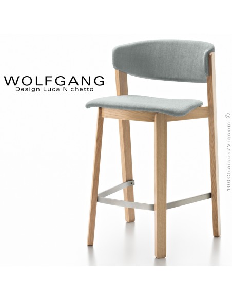 Tabouret bois design WOLFGANG, piétement chêne clair, assise et dossier habillage tissu couleur glace.