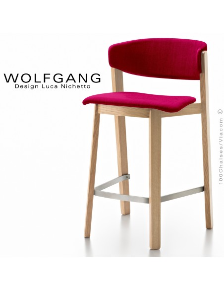 Tabouret bois design WOLFGANG, piétement chêne clair, assise et dossier habillage tissu couleur rouge-rose..