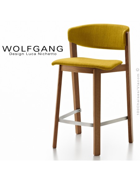 Tabouret en bois design WOLFGANG, piétement vernis noyer moyen, assise et dossier habillage tissu couleur jaune.