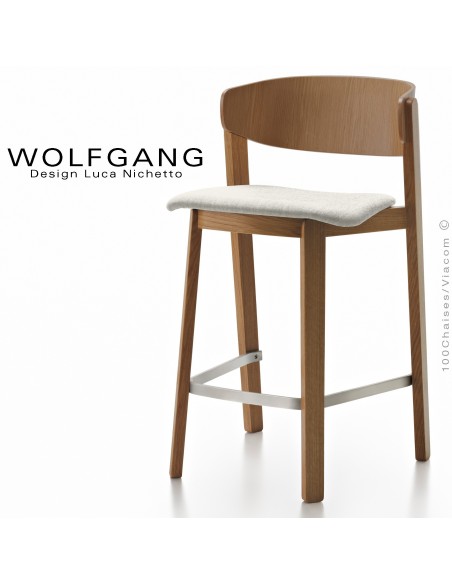 Tabouret design en bois WOLFGANG, pour cuisine et îlot central, vernis noyer, assise habillage tissu couleur blanc