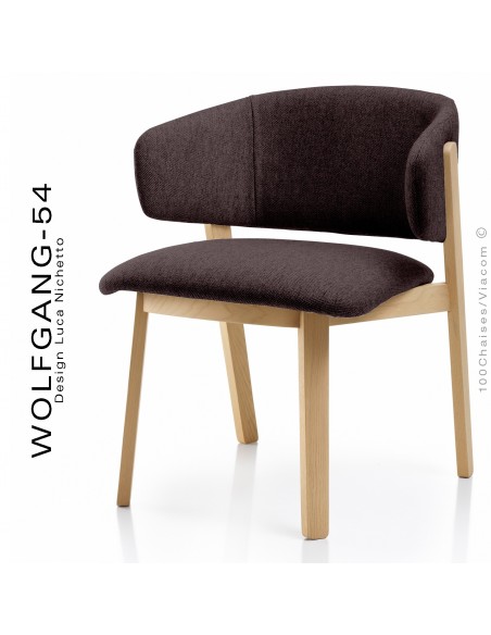 Petit fauteuil lounge WOLFGANG, structure chêne naturel, assise et dossier capitonnés, habillage tissu chocolat.