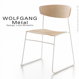 chaise WOLFGANG Métal, structure et piétement peint blanc, assise et dossier chêne blanchie
