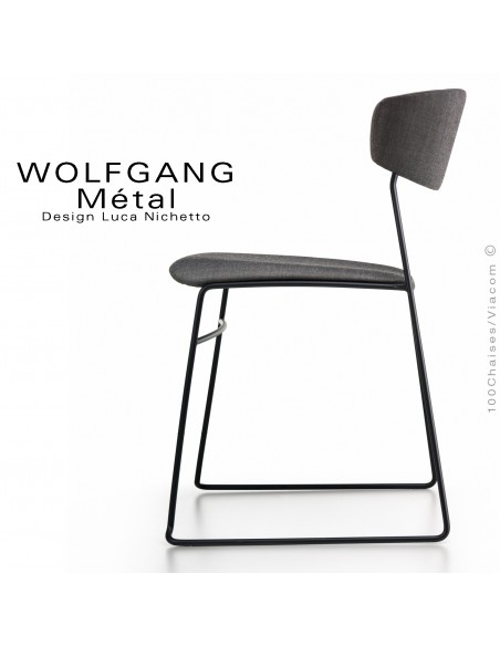 Chaise WOLFGANG Métal, piétement acier peint noir, assise et dossier garnis tissu gris foncé.