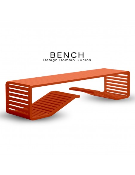 Banc en aluminium BENCH, destination indoor-outdoor, peinture couleur brique.