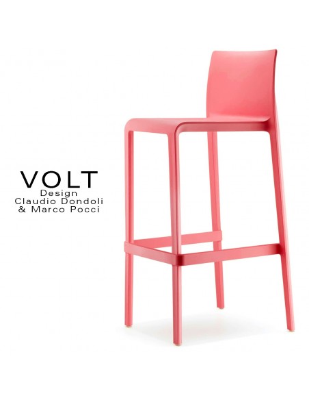 Tabouret de bar plastique VOLT, structure polypropylène de couleur rouge.