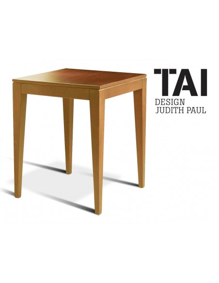 TAI - Table d'appoint carré, finition cerise.
