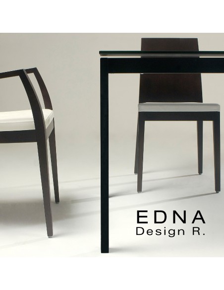 Edma table design piétement acier peint, plateau verre teinté noir ou blanc.