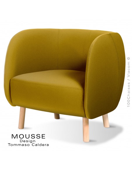 Fauteuil lounge Mousse, piétement bois hêtre naturel, assise et dossier garnie, habillage tissu jaune