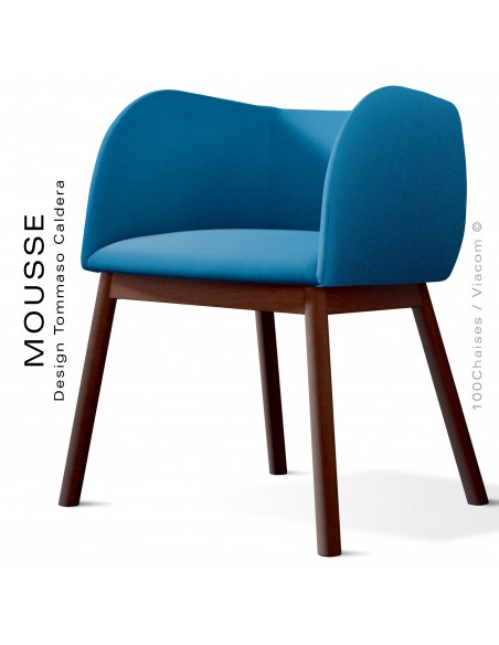 Fauteuil Mousse, piétement bois hêtre teinté noyer, assise et dossier garnie, habillage tissu bleu
