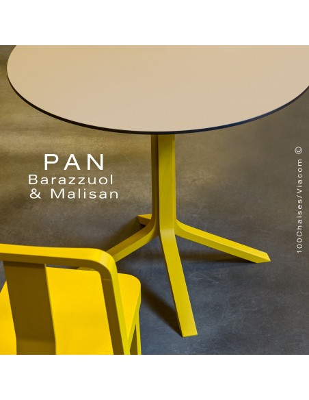 Table PAN, colonne central en bois de frêne peint ou teinté, plateau en FENIX®