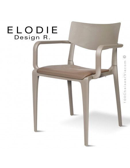 Fauteuil design ELODIE, structure et piétement plastique couleur taupe, avec coussin d'assise couleur taupe.