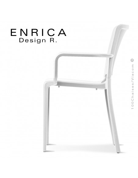 Fauteuil design ENRICA, structure et piétement plastique couleur blanche, pour extérieur.