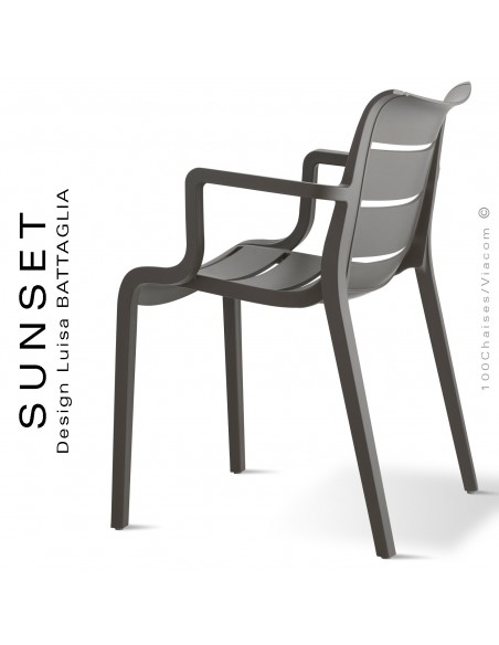 Fauteuil SUNSET, structure plastique couleur gris foncé (anthracite) avec accoudoirs, empilable pour terrasse.