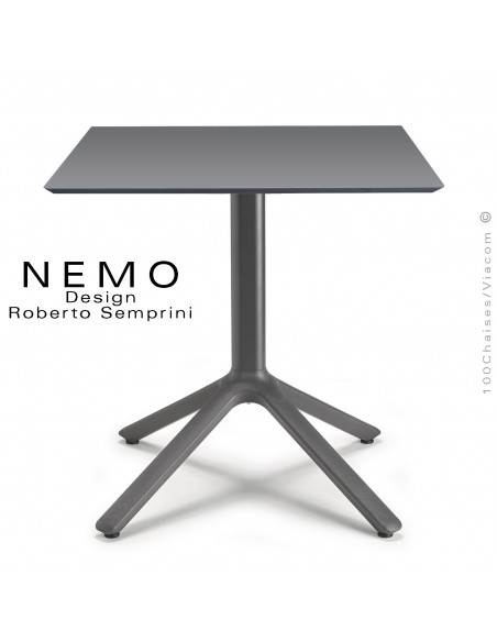 Table NEMO, pour CHR., piétement aluminium peint anthracite, plateau 70x70 cm., carré compact couleur anthracite.