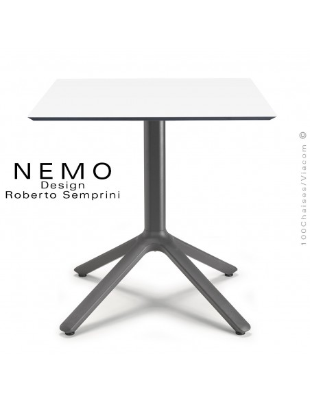 Table NEMO, pour CHR., piétement aluminium peint anthracite, plateau 70x70 cm., carré compact couleur blanc.