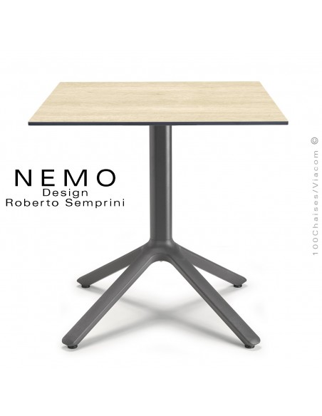 Table NEMO, pour CHR., piétement aluminium peint anthracite, plateau 70x70 cm., carré compact chêne clair.